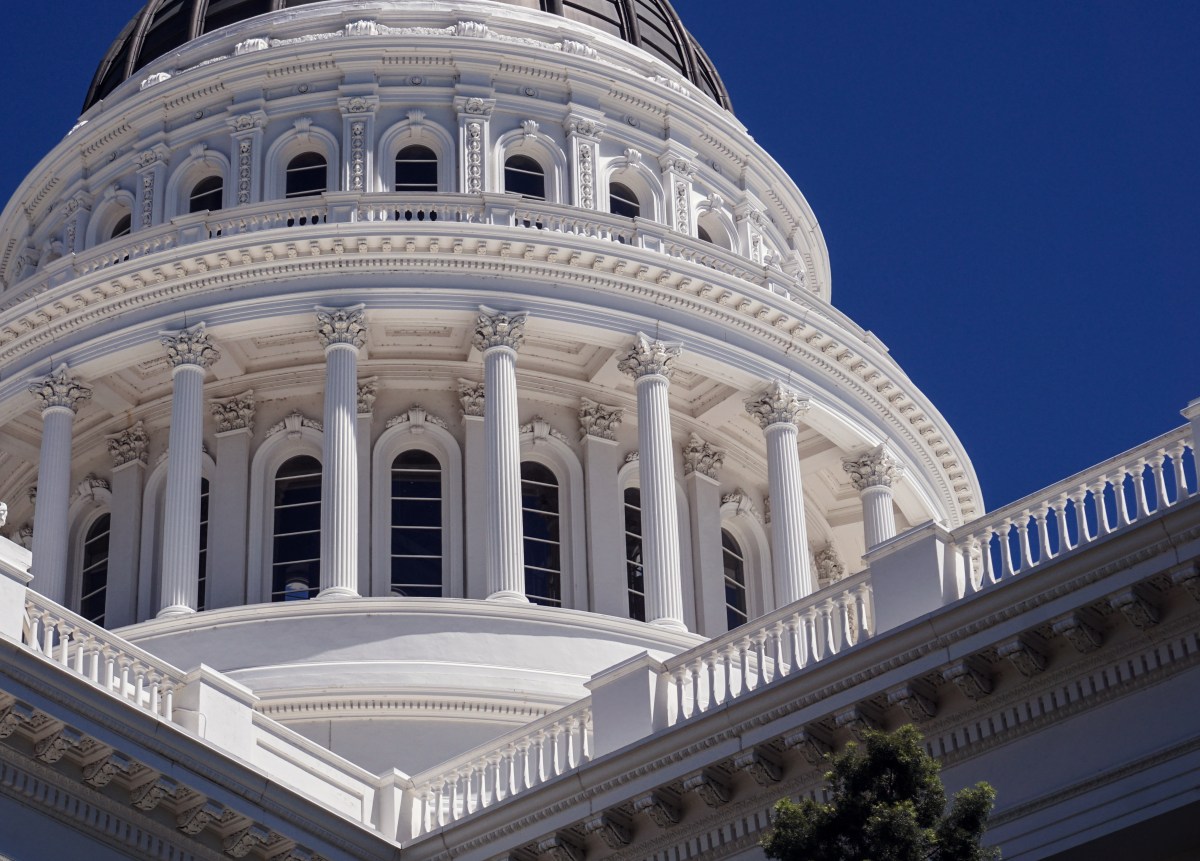 moratorium-on-state-ai-regulation-clears-senate-hurdle