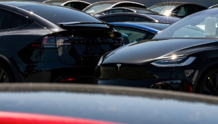 tesla’s-robotaxi-service-hits-the-road-in-texas
