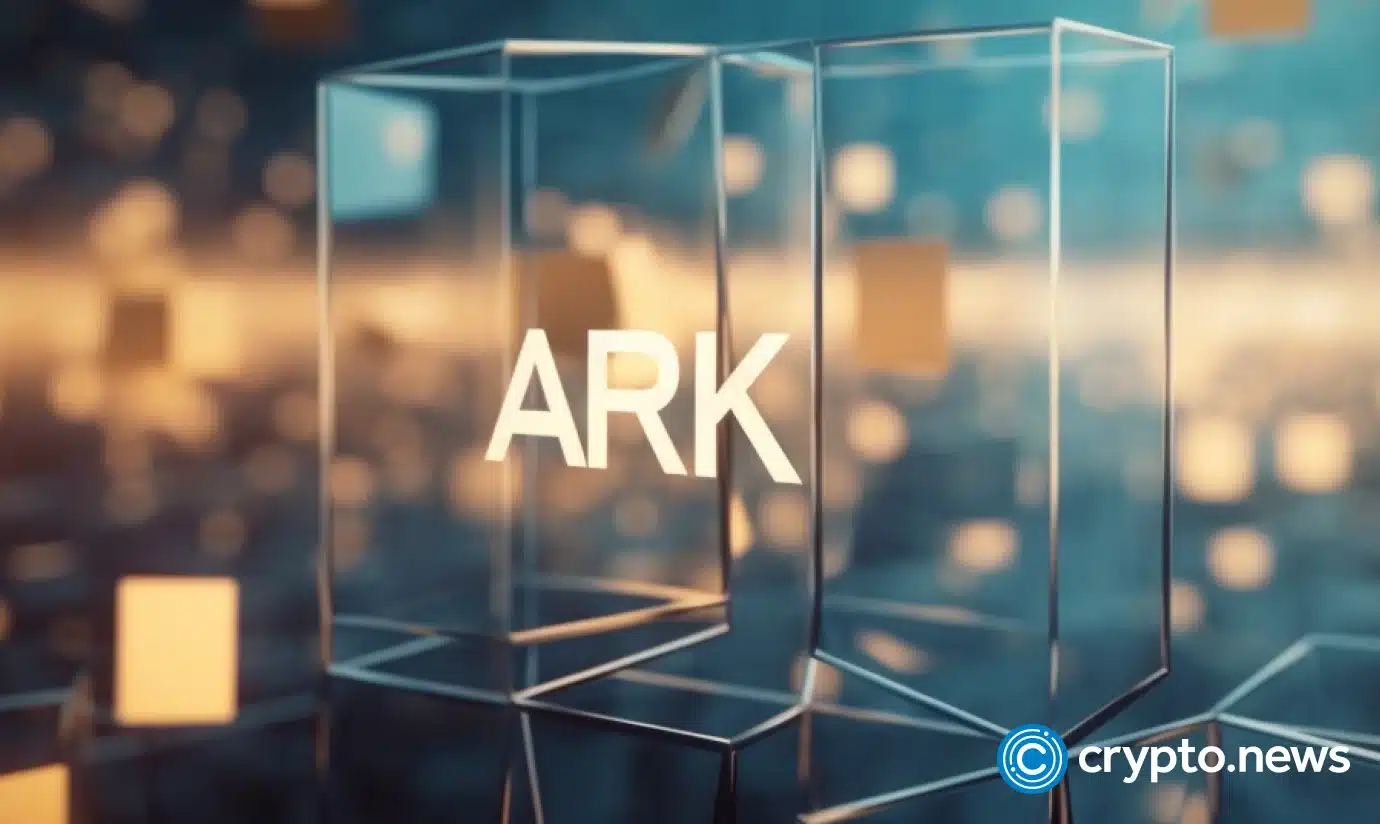 cathie-wood’s-ark-locks-in-$243m-profit-on-circle-shares-with-third-major-sale