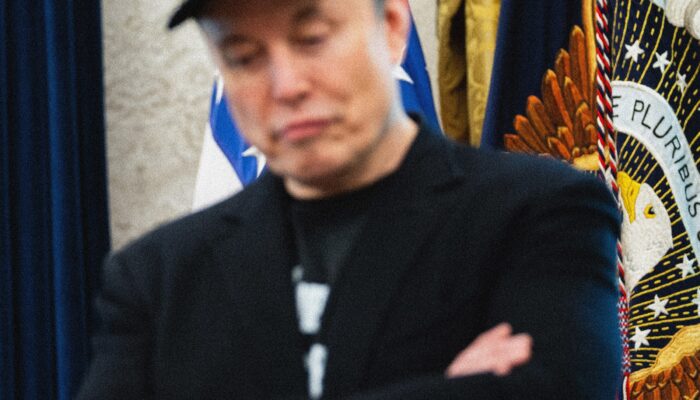 elon-musk’s-lawyers-claim-he-‘does-not-use-a-computer’