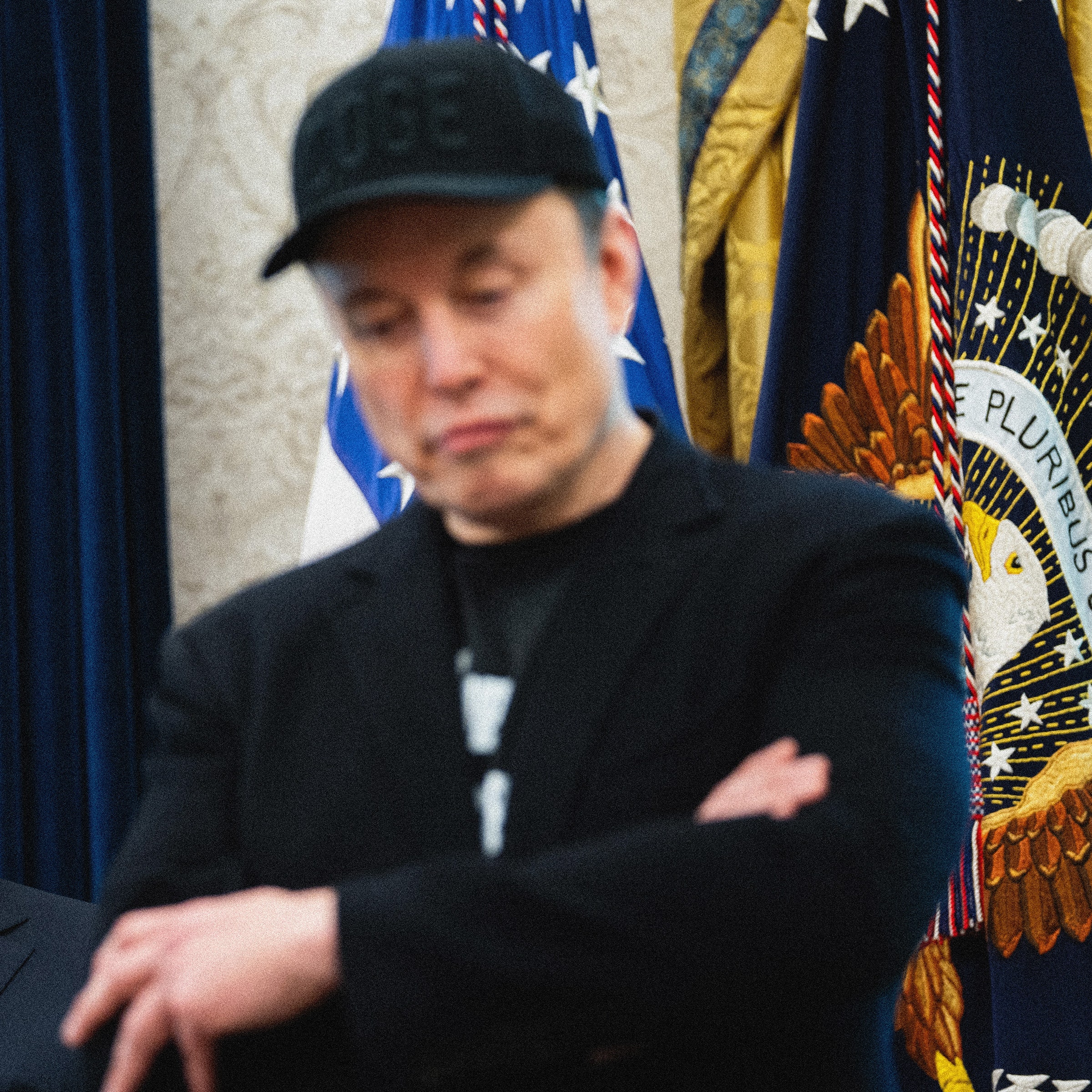 elon-musk’s-lawyers-claim-he-‘does-not-use-a-computer’