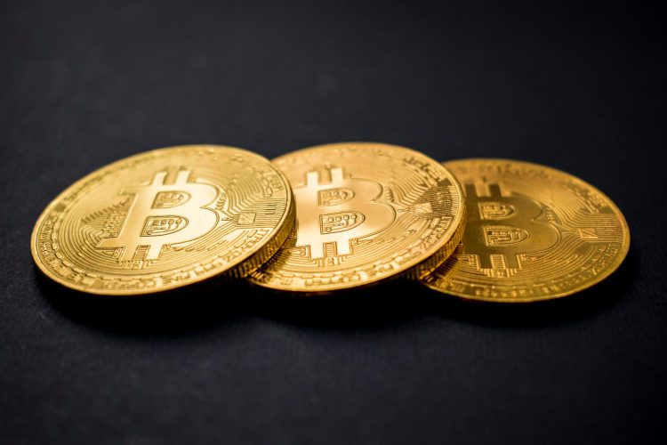 a-tale-of-3-mayors-and-bitcoin’s-climb-from-$754-to-$107,000