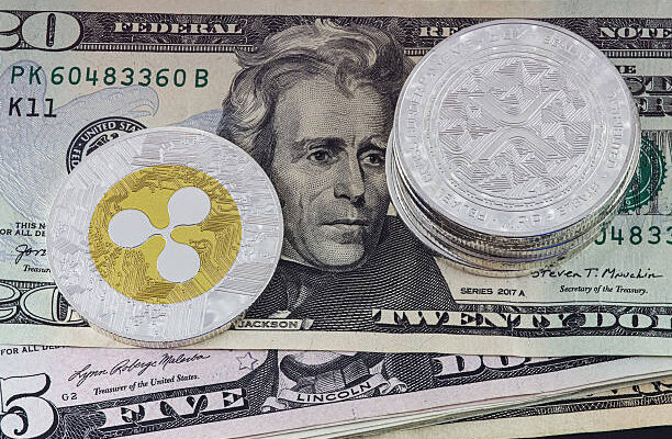 analyst-mocks-calls-for-xrp-price-at-$1,000,-says-take-profits-at-this-level