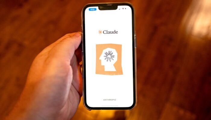 anthropic-tightens-usage-limits-for-claude-code-–-without-telling-users
