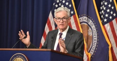 bitcoin-trades-flat-near-$118k-as-fed-holds-rates-steady