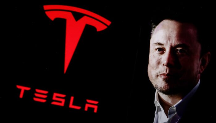 elon-musk-confirms-shutdown-of-tesla-dojo,-‘an-evolutionary-dead-end’ 