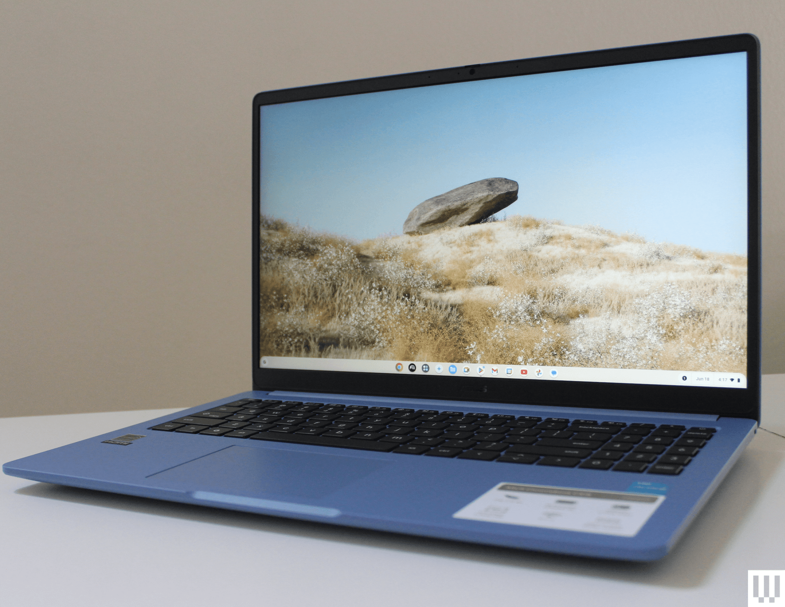 our-editors’-favorite-big-screen-chromebook-is-now-$159