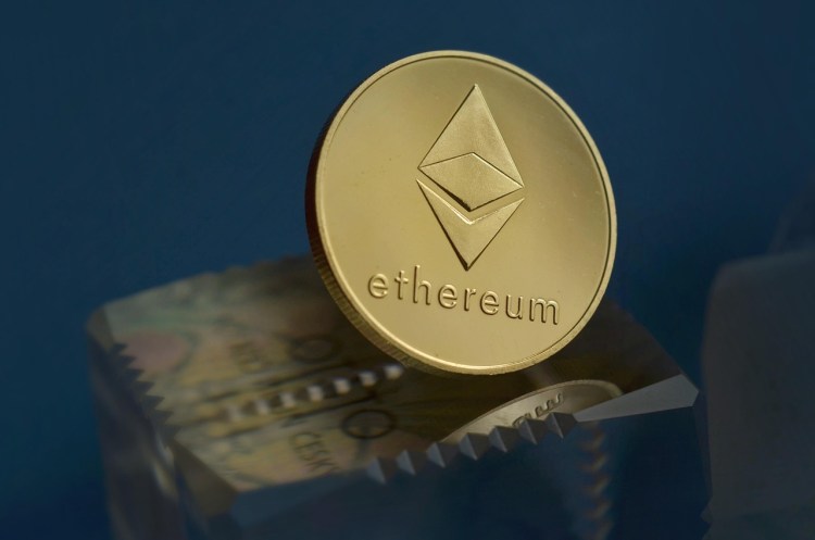 ethereum-could-suffer-$5-billion-sell-pressure-as-exit-queue-crosses-1-million-eth ethereum-could-suffer-$5-billion-sell-pressure-as-exit-queue-crosses-1-million-eth