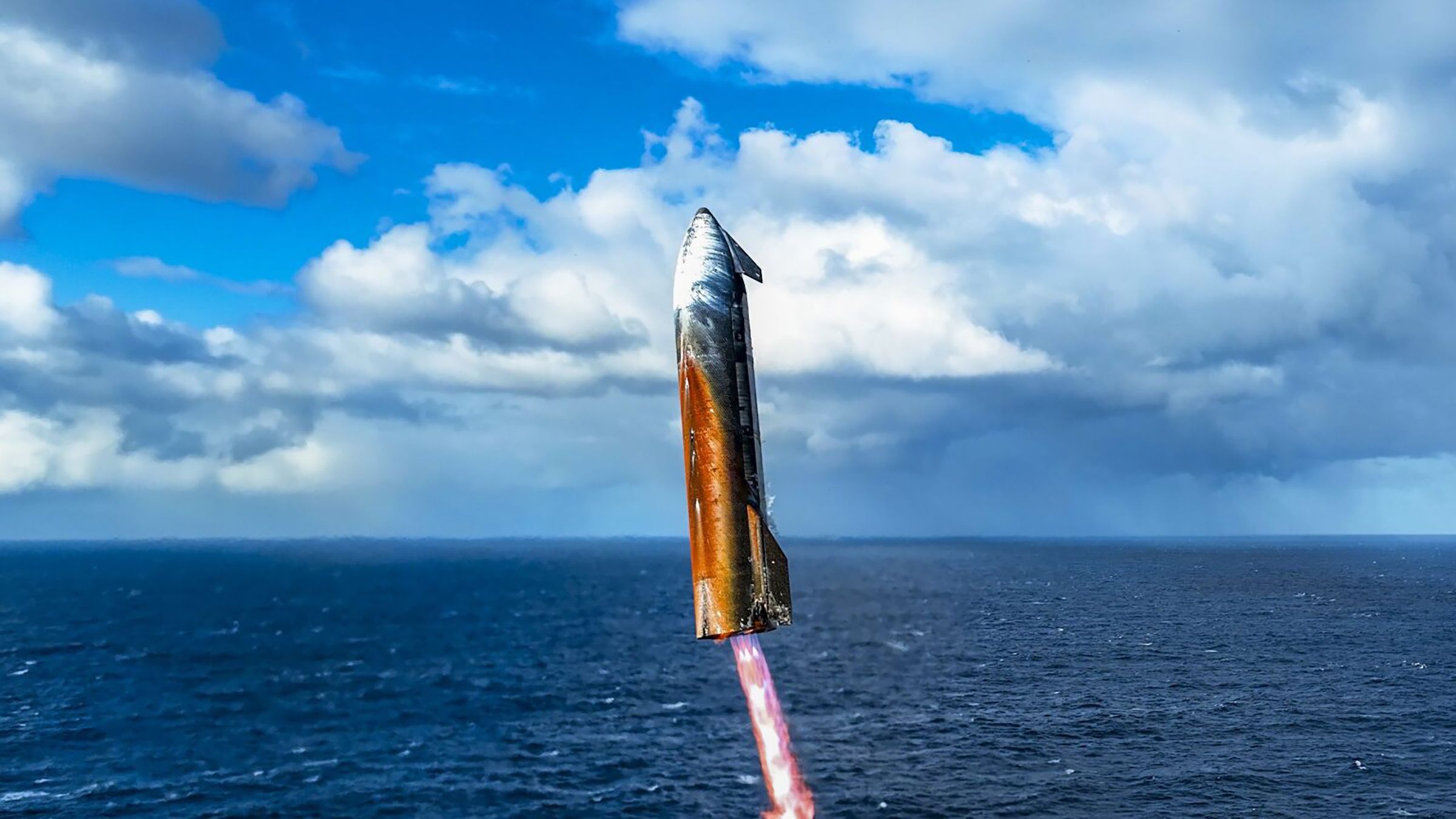 spacex-targets-an-orbital-starship-flight-with-a-next-gen-vehicle-in-2026