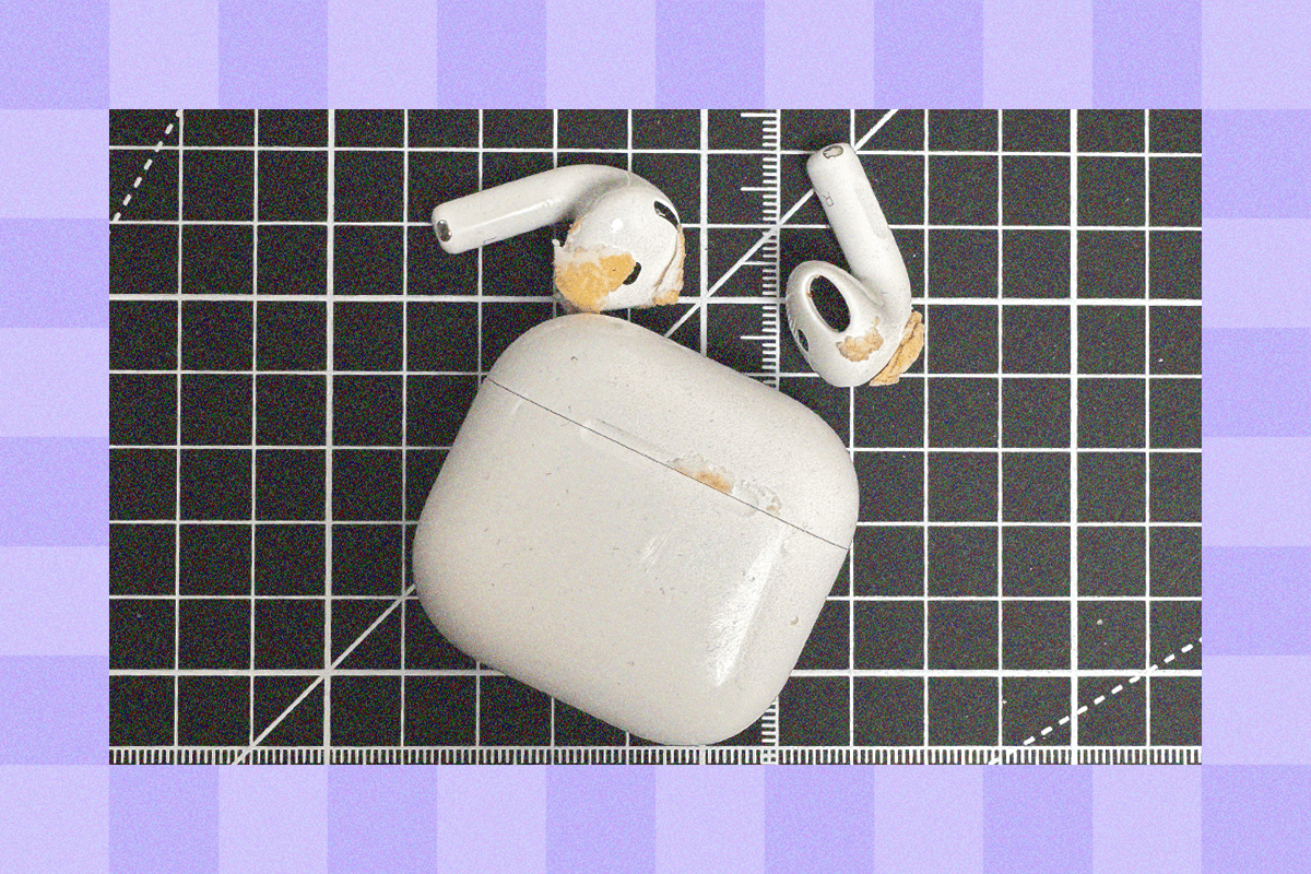 here’s-how-i-clean-the-dozens-of-earbuds-i-test-for-wired