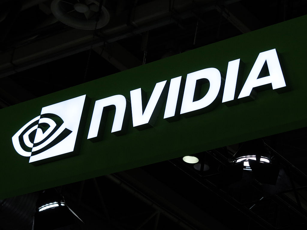 nvidia-buys-$5b-stake-in-intel,-planning-ai-chip-collaboration
