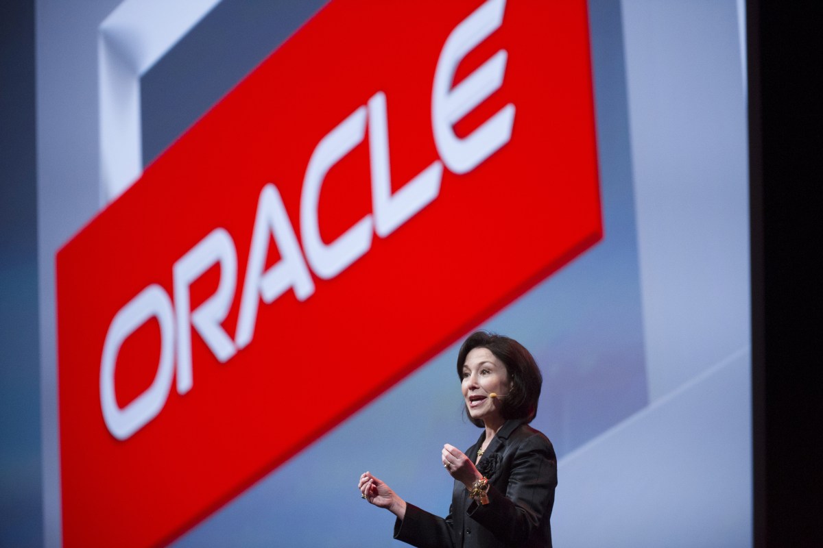 oracle-promotes-two presidents-to-co-ceo-role