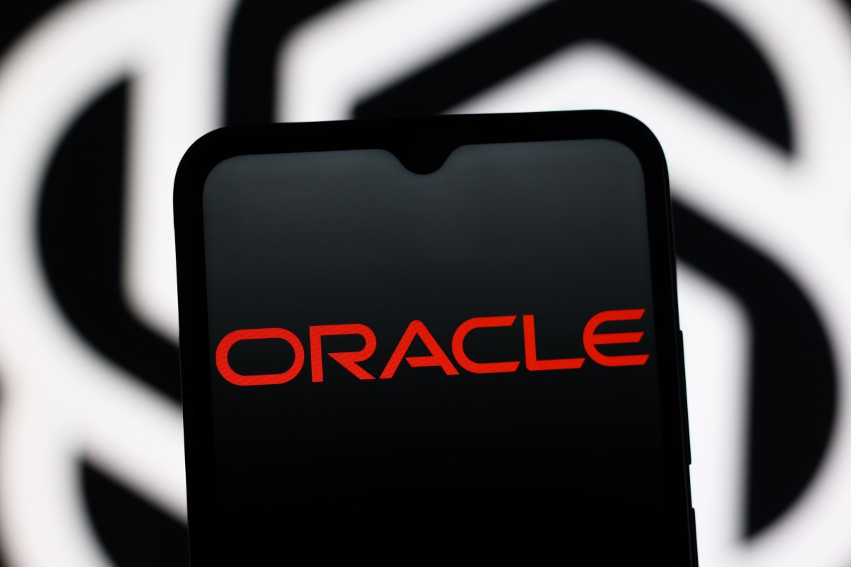 oracle-is reportedly-looking to-raise $15b in-corporate-bond-sale