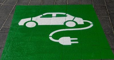 decharge-partners-with-tesla-owners-sv-on-community-owned-ev-charger