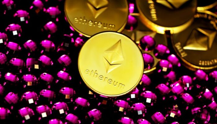 ethereum-open-interest-sees-sharpest-reset-since-2024-as-price-drops-below-$4,000