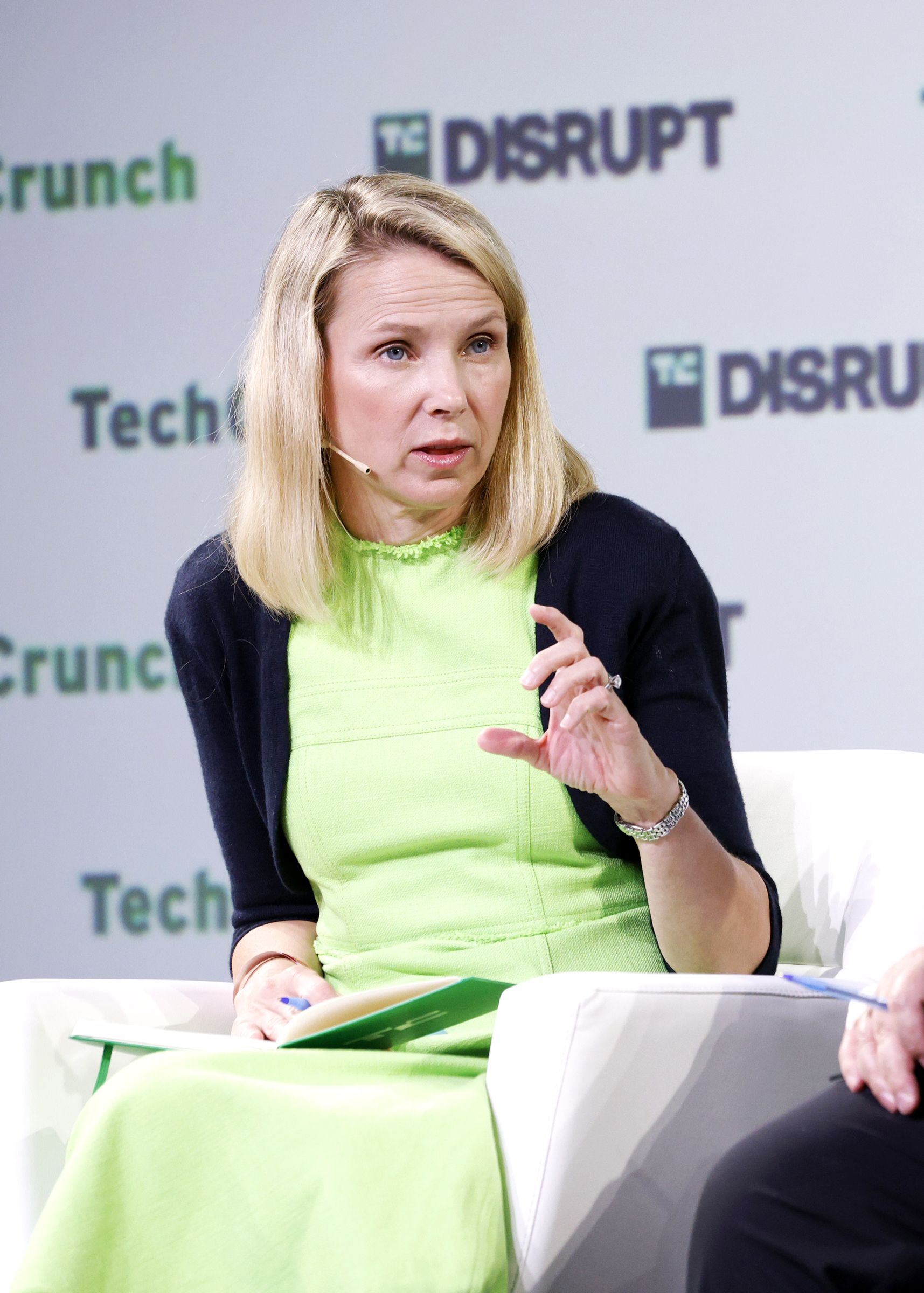 marissa-mayer-is-dissolving-her-sunshine-startup-lab