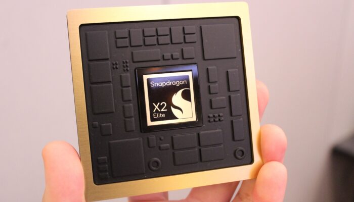 i-benchmarked-qualcomm’s-new-snapdragon-x2-elite-extreme.-here’s-what-i-learned