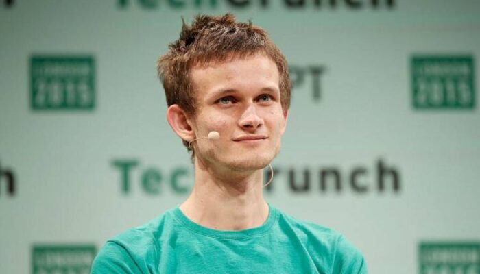 ethereum-founder-dumps-billions-in-these-meme-coins,-is-this-a-repeat-of-shiba-inu-in-2021?