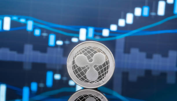 xrp-flips-green-for-first-time-since-2017,-pundit-predicts-500%-rally