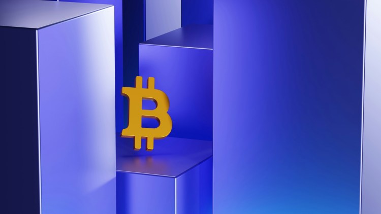 bitcoin-sharpe-like-ratio-shows-market-in-wait-and-see-mode-at-$119,000