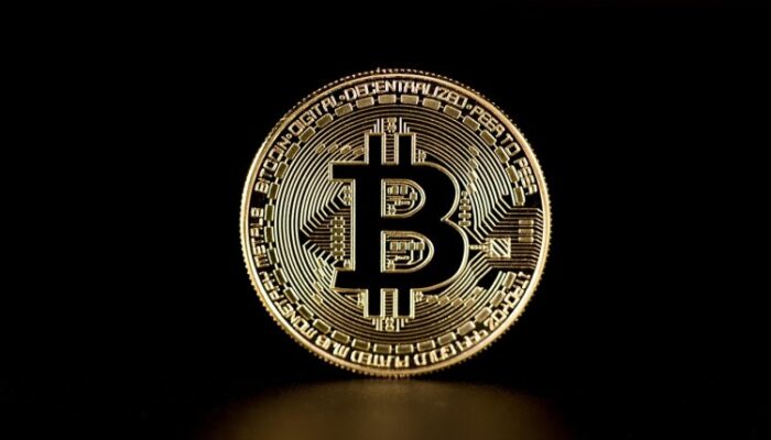 here’s-why-the-bitcoin-price-crashed-after-hitting-$125,700-all-time-high