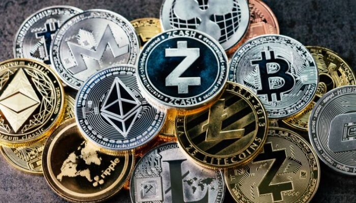 altcoins-selling-pressure-persists-as-exchange-inflow-hits-2025-high-—-details