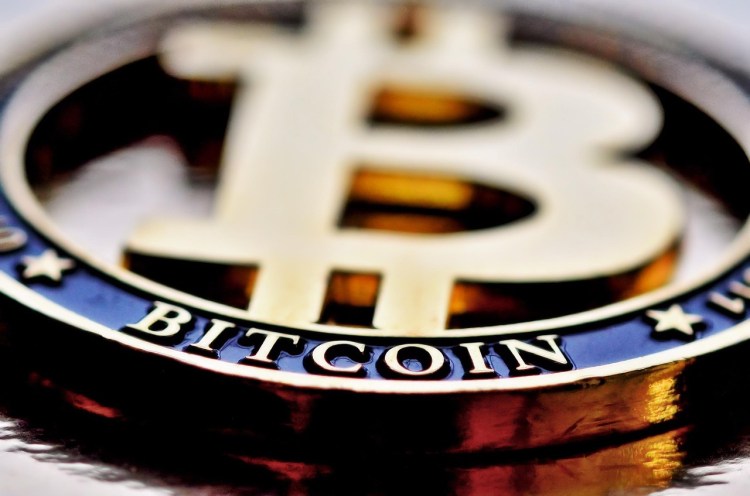 bitcoin-price-60%-crash-to-$50,000-coming?-why-all-roads-point-to-a-decline