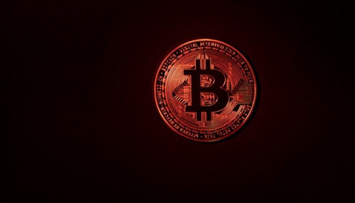 bitcoin-weekly-rsi-points-to-more-upside,-but-can-the-bulls-defend-$107,000?