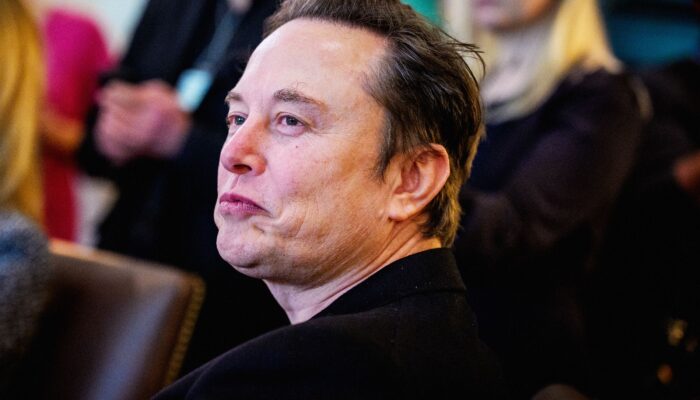elon-musk’s-grokipedia-pushes-far-right-talking-points elon-musk’s-grokipedia-pushes-far-right-talking-points