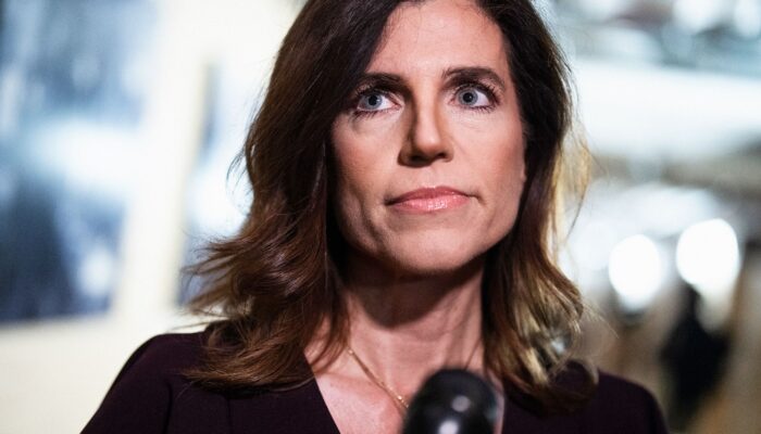 nancy-mace-curses,-berates-confused-cops-in-airport-meltdown:-police-report nancy-mace-curses,-berates-confused-cops-in-airport-meltdown:-police-report