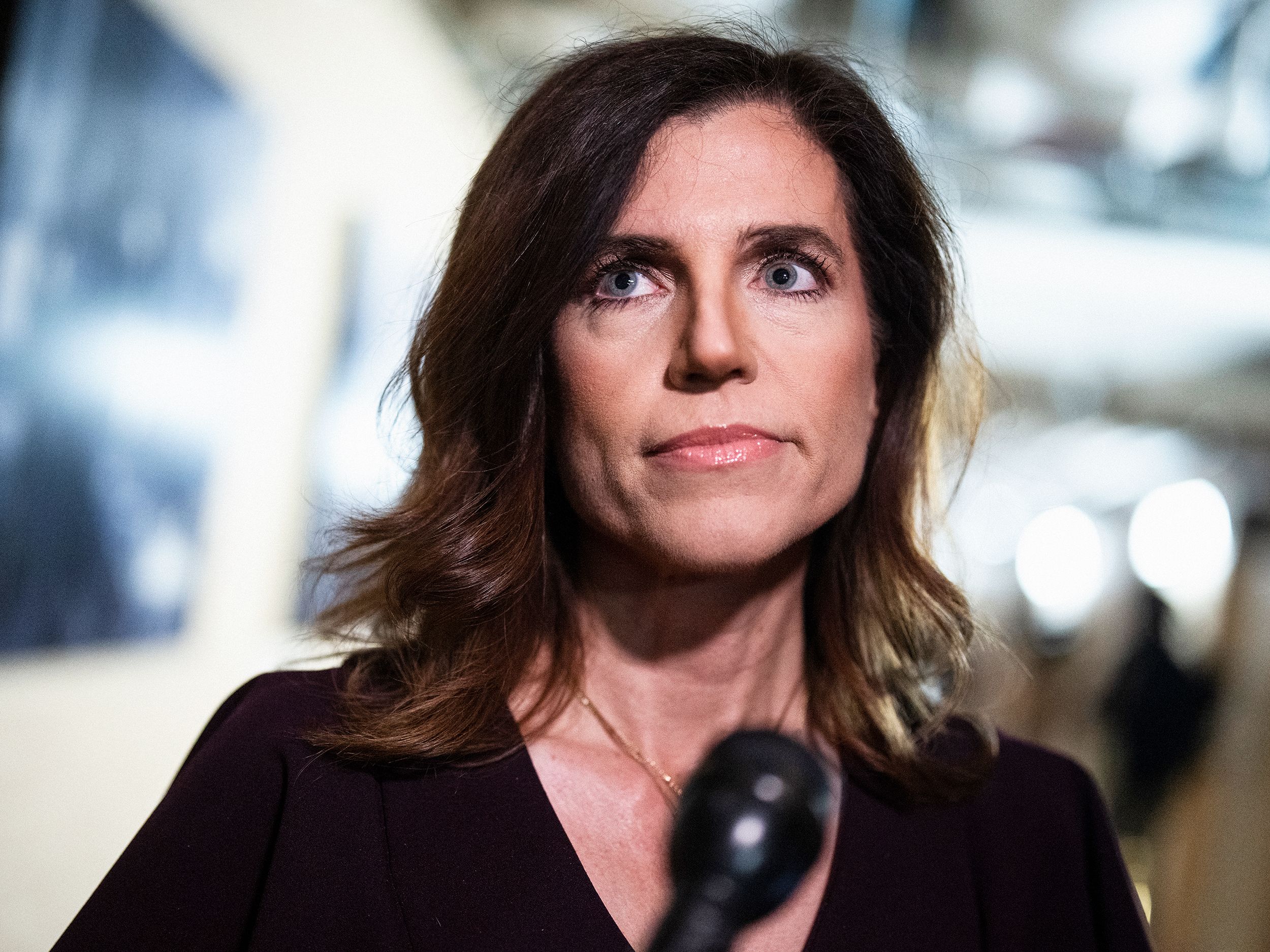 nancy-mace-curses,-berates-confused-cops-in-airport-meltdown:-police-report nancy-mace-curses,-berates-confused-cops-in-airport-meltdown:-police-report