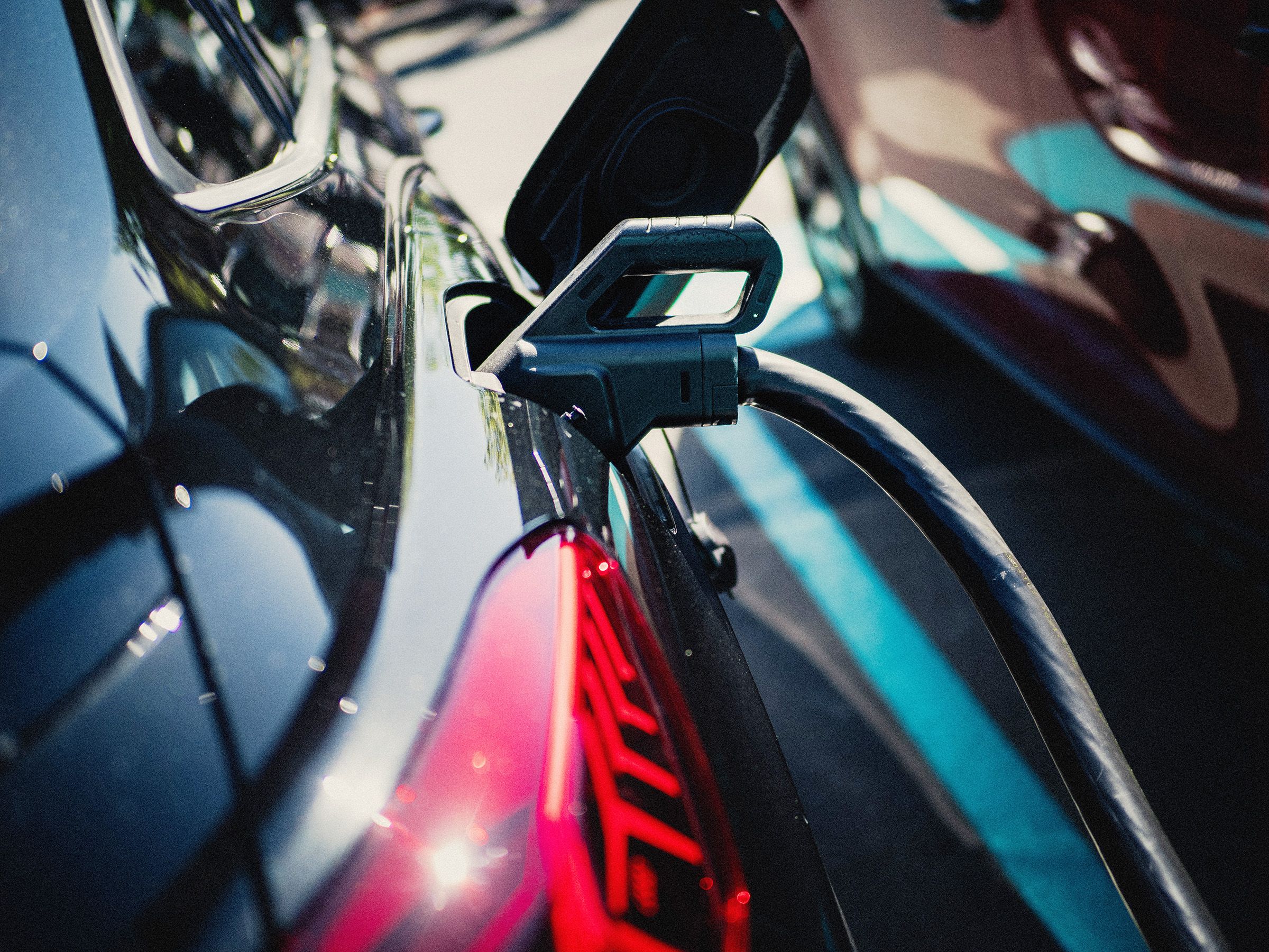 the-ev-battery-tech-that’s-worth-the-hype,-according-to-experts the-ev-battery-tech-that’s-worth-the-hype,-according-to-experts