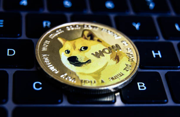 dogecoin-price-could-see-4,440%-rally-to-$5-if-this-macro-cycle-repeats
