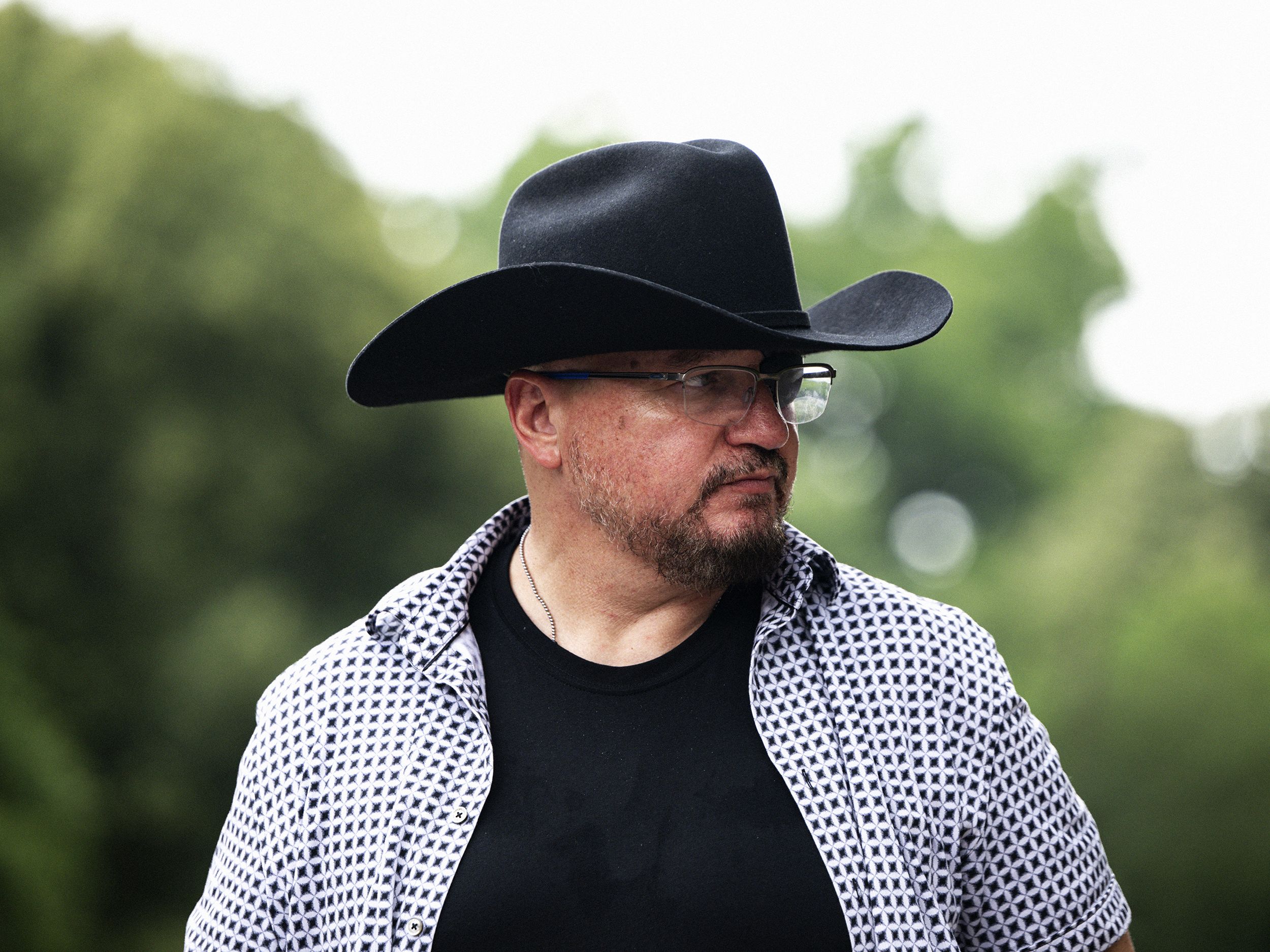 stewart-rhodes-relaunched-the-oath-keepers.-even-old-oath-keepers-don’t-care stewart-rhodes-relaunched-the-oath-keepers.-even-old-oath-keepers-don’t-care