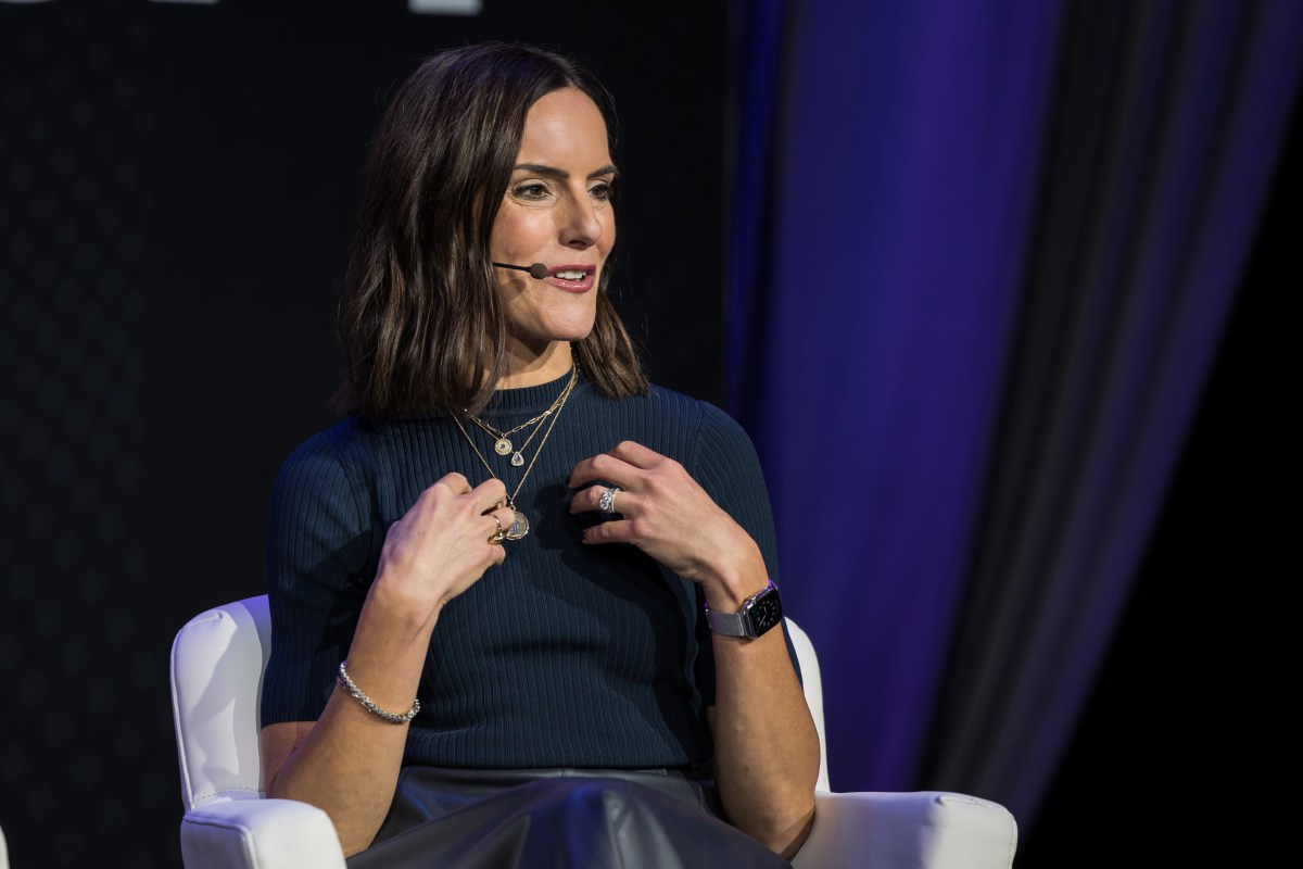 vc-jennifer-neundorfer-explains-how-founders-can-stand-out-in-a-crowded-ai-market vc-jennifer-neundorfer-explains-how-founders-can-stand-out-in-a-crowded-ai-market