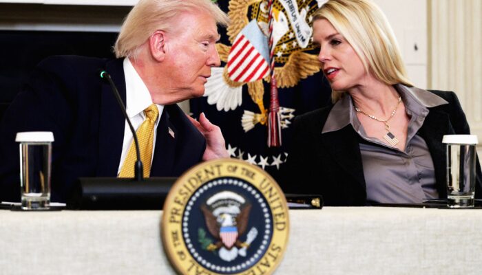 trump-takes-aim-at-state-ai-laws-in-draft-executive-order