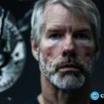 is-michael-saylor’s-strategy-in-danger-as-bitcoin-collapses?