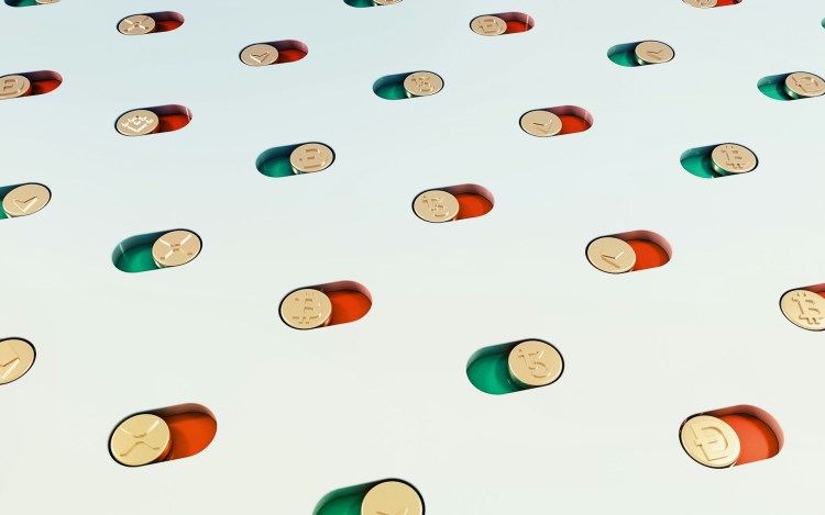 analyst-says-it’s-time-to-rethink-altcoins-and-alt-season-expectations-–-here’s-why