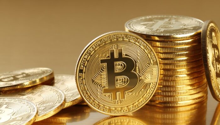 bitcoin-exchange-inflow-hits-$2-billion-as-profit-taking-phase-lingers