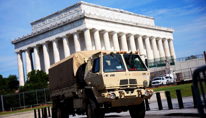 the-us-military-wants-to-fix-its-own-equipment.-defense-contractors-are-trying-to-shoot-that-down