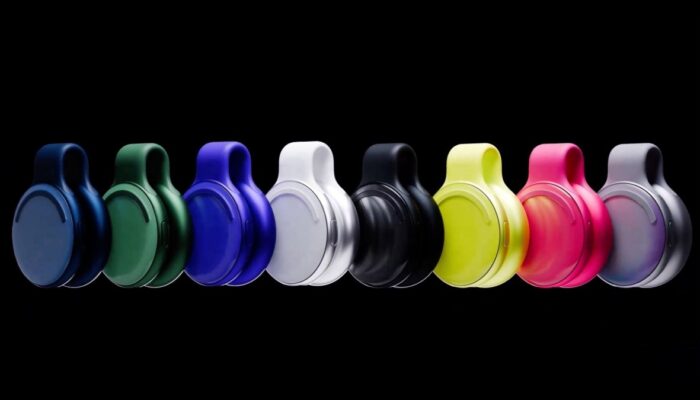 meta-acquires-ai-device-startup-limitless