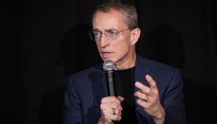 pat-gelsinger-wants-to-save-moore’s-law,-with-a-little-help-from-the-feds pat-gelsinger-wants-to-save-moore’s-law,-with-a-little-help-from-the-feds