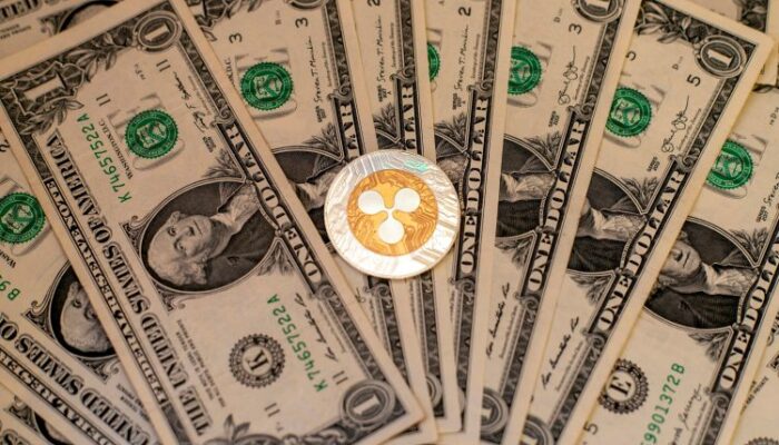 xrp-secures-$1b-aum-milestone,-sets-etf-speed-record-in-the-us