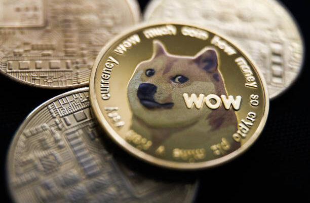 dogecoin-price-will-rally-before-it-crashes,-but-what’s-the-target?